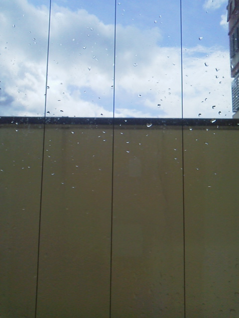 「晴、雨」に載せた写真 1枚目